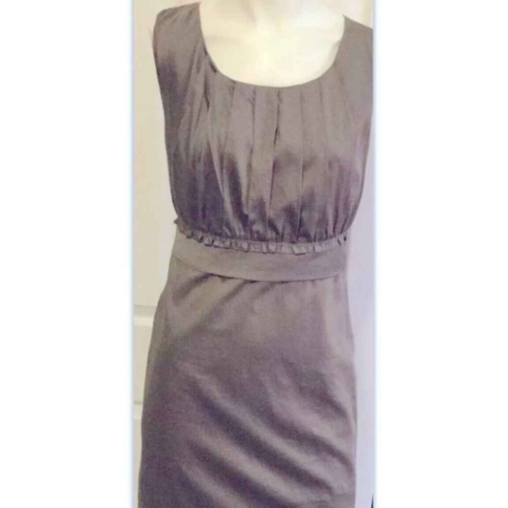 The Limited Olive Green Sleeveless Pleated Waist Sheath Dress